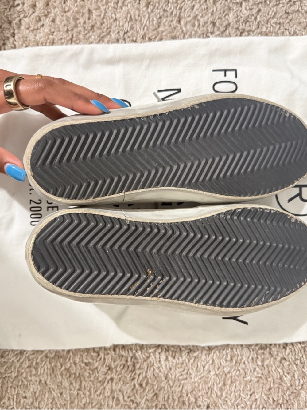 Golden Goose Sneakers - Picture 7 of 9